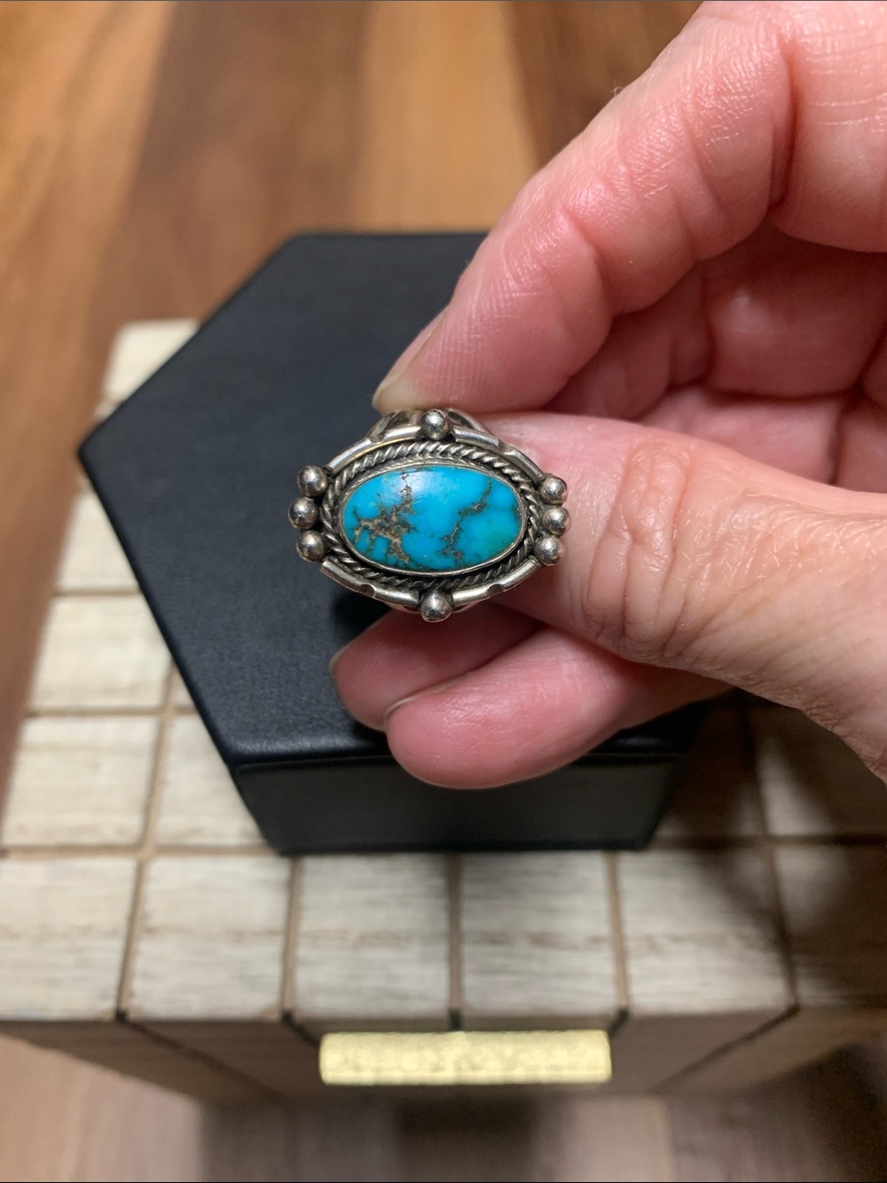Vintage Turquoise Ring - Picture 4 of 8